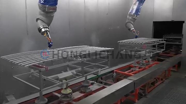 Robot a spruzzu a 6 assi
